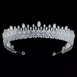 FLEUR | delicate silver bridal crown