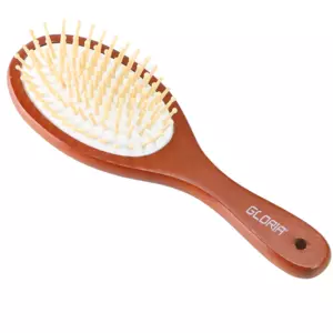 Wooden brush outlet for hair